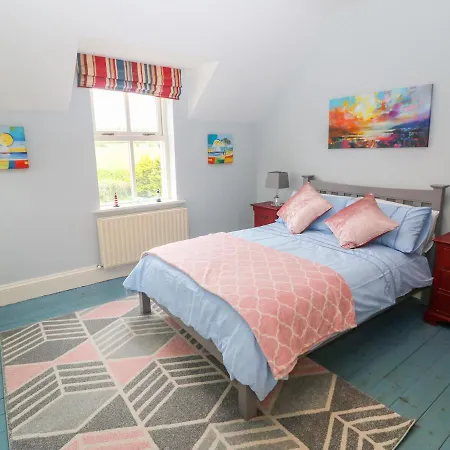 Glasmor Holiday home *